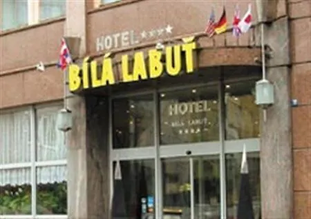 Luxury Family Bila Labut מלון
