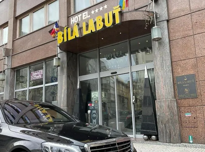Luxury Family Bila Labut 4*