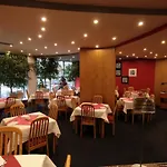 Luxury Family Bila Labut Szálloda