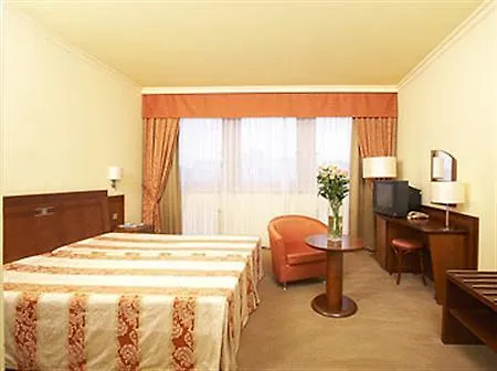 Luxury Family Bílá Labuť Hotel 4*