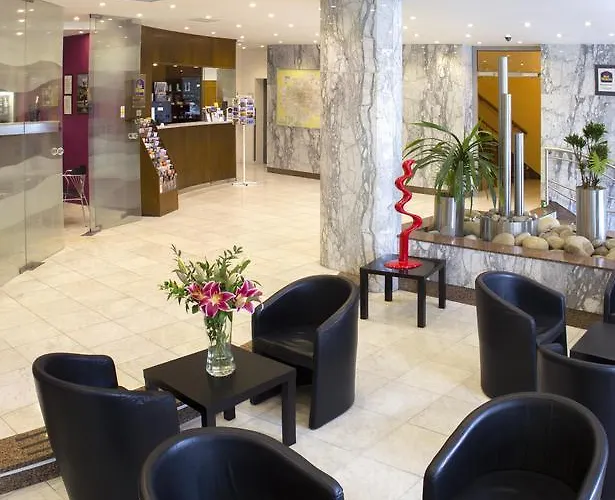 Luxury Family Bila Labut