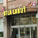 Luxury Family Bila Labut 酒店