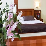 Luxury Family Bila Labut 4* 布拉格